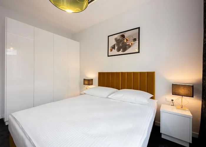 Native Slowackiego 14 Superior شقة